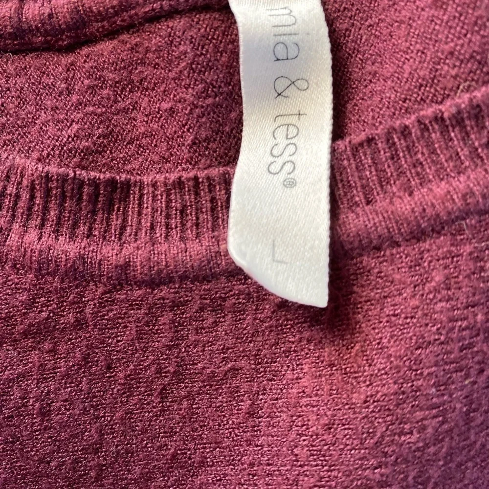 Mia & Tess Knit Pullover Scoop Neckline Sweater, Size: Large